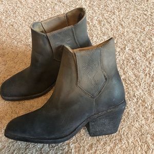 Farylrobin + free people booties
